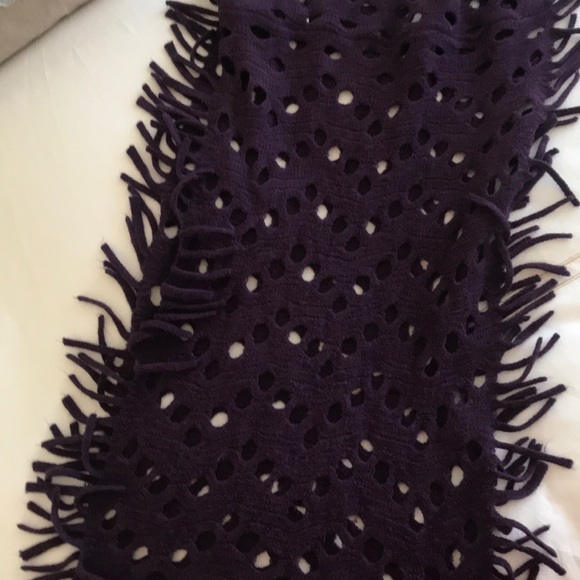 ANGL SCARF - Picture 2 of 2